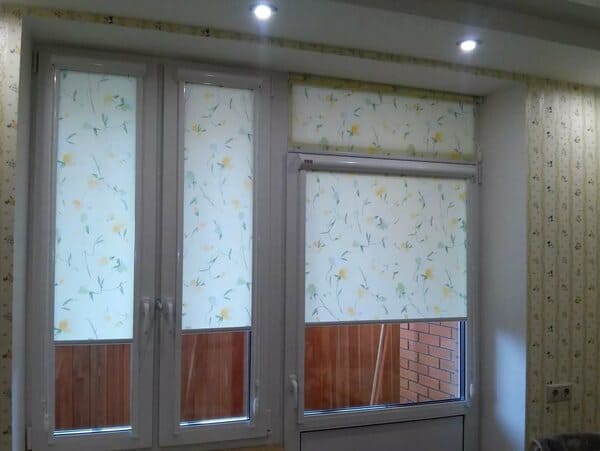 Рулонные шторы с направляющими